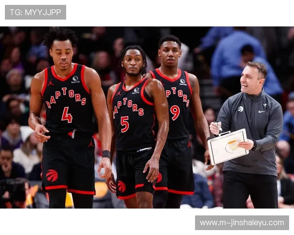 活塞队新赛季阵容调整再迎挑战 球队年轻化进程备受期待