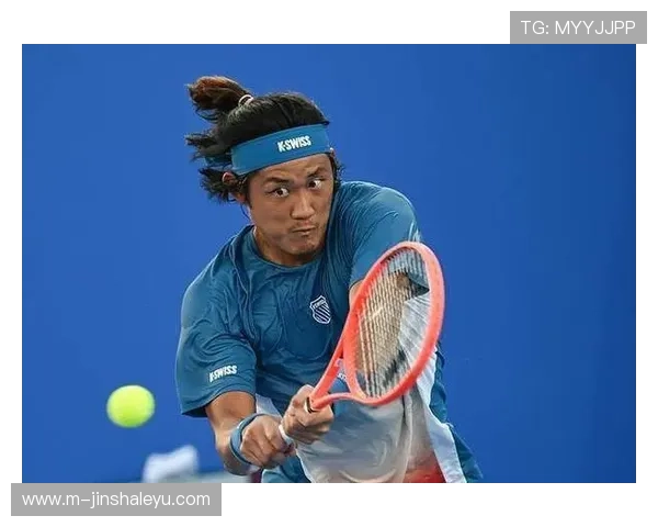 网球赛场风云再起 世界顶级选手争夺年度排名冠军殊荣