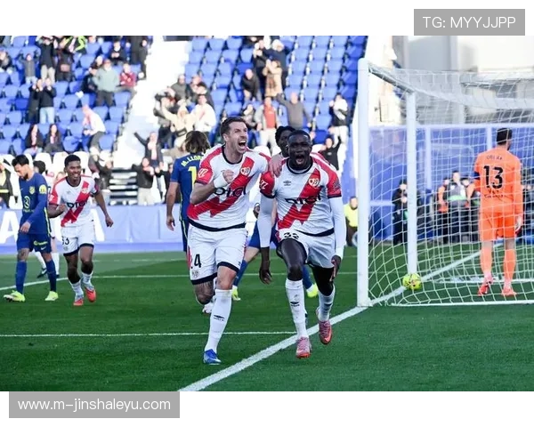 巴列卡诺俱乐部崛起之路：西甲小球队的奋斗与未来挑战