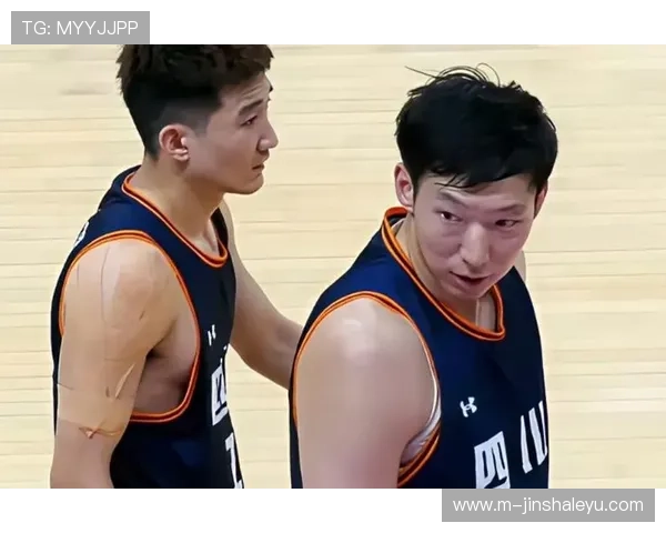 周琦重披广东战袍后禁区铁壁成型 CBA诸强如何破解南粤内线封锁 周琦重披广东战袍后禁区铁壁成型 CBA诸强如何破解南粤内线封锁
